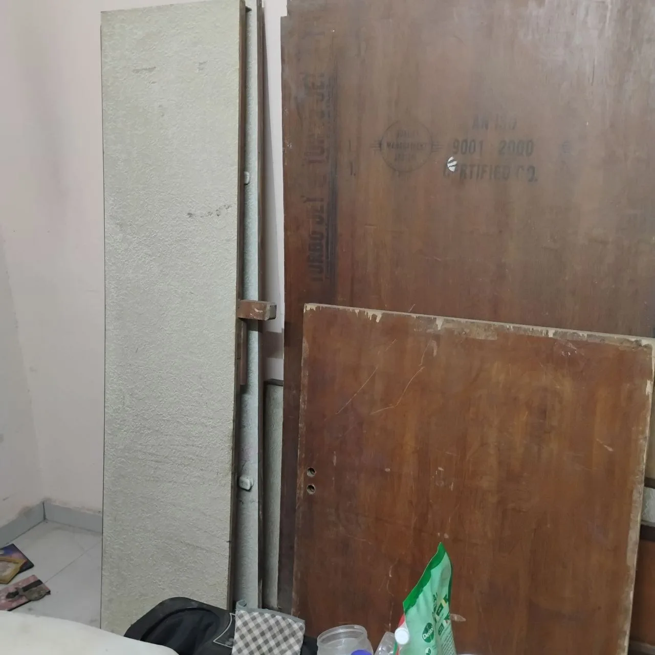 Old bed, parts need assembling — Mumbai